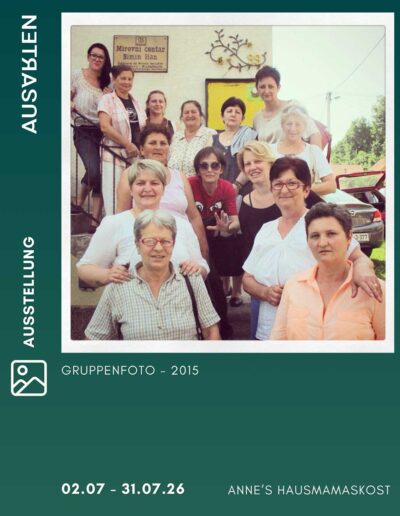 ausarten-Ausstellung-EVERYDAYSREBRENICA-Barbara-Hartmann-Unsere_Gruppe_Fotoprojekt_2015